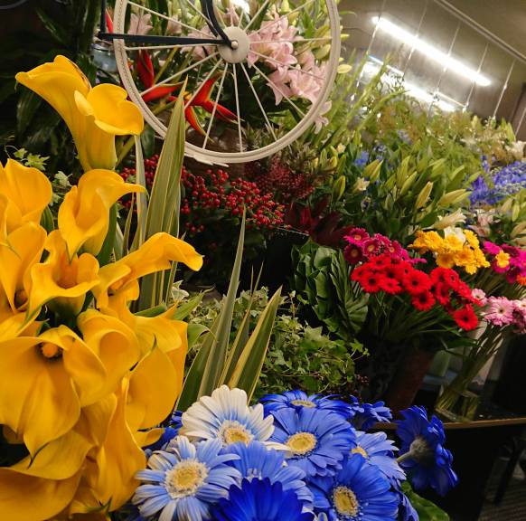 「はなしょくにん」　（福島県郡山市）の花屋店舗写真2
